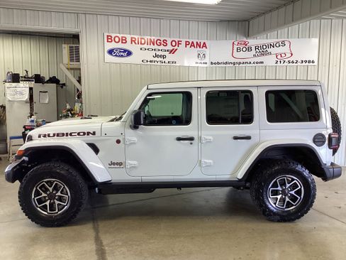 New 2026 Jeep Wrangler Unlimited Rubicon AWD/4WD image 2