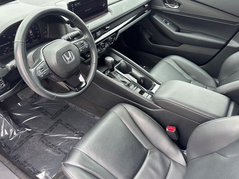 Used 2024 Honda Accord EX-L image 4