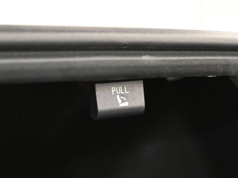 Used 2023 Kia K5 GT-Line image 38