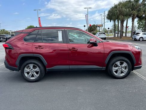 Used 2022 Toyota RAV4 XLE image 2