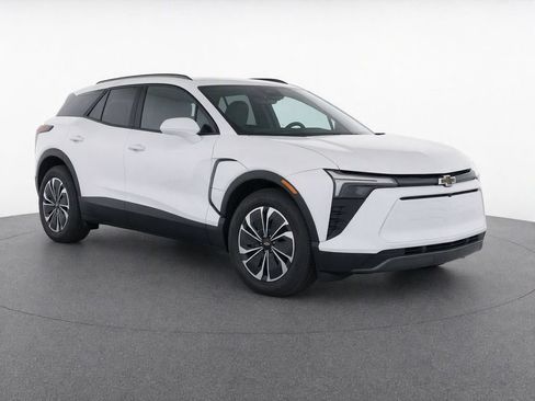 Used 2024 Chevrolet Blazer EV LT AWD/4WD image 2