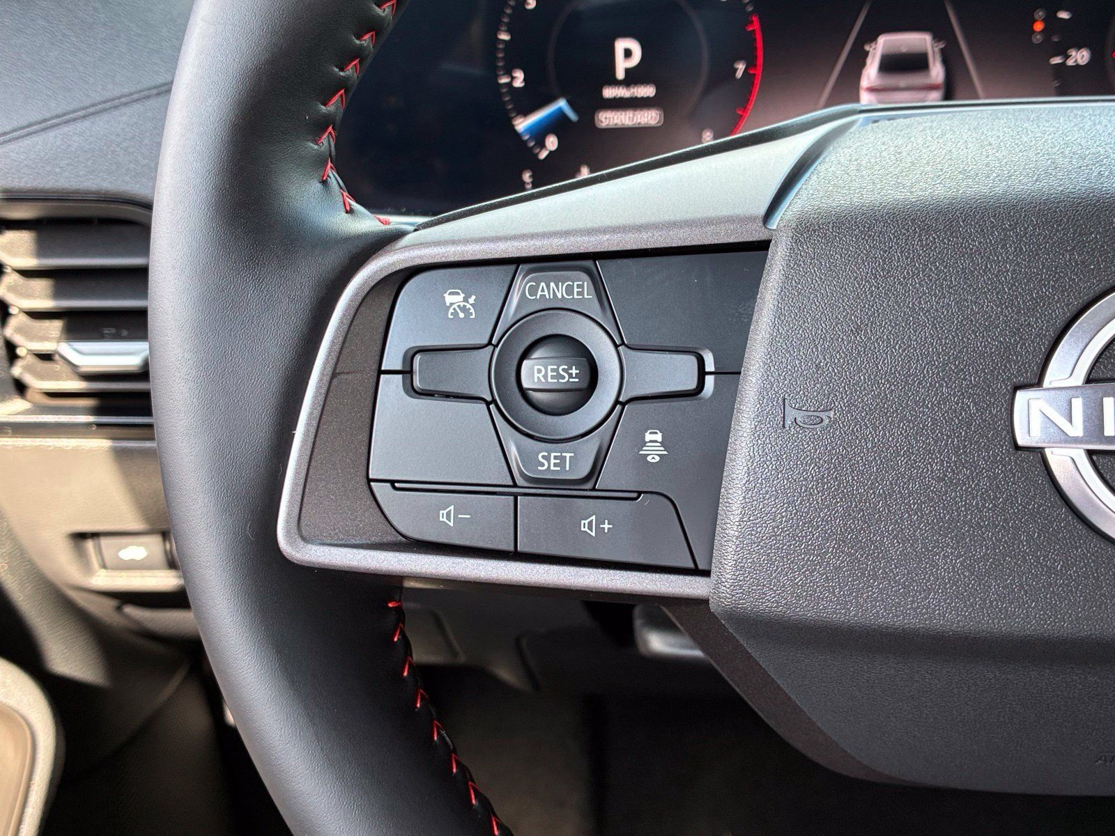 Used 2026 Nissan Sentra SR w/ Floor Mat Package FWD image 19