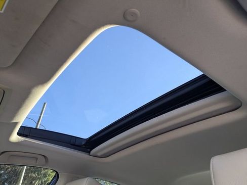 Used 2018 Honda Accord EX-L image 25