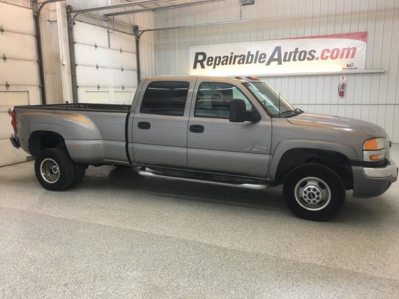Used 2007 GMC Sierra 3500 SLT w/ Heavy-Duty Power Package AWD/4WD image 6