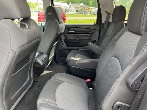 Used 2017 Chevrolet Traverse LT AWD/4WD image 26