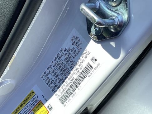Used 2026 Honda CR-V EX-L image 32