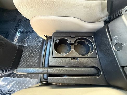 Used 2010 Honda Element EX image 23