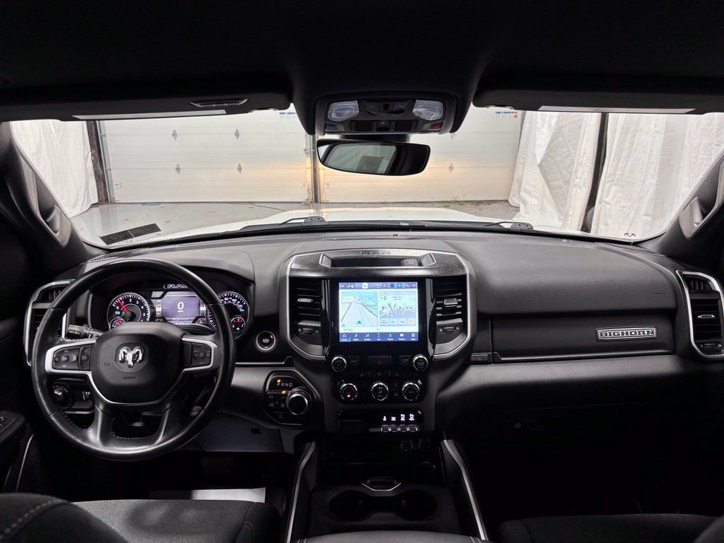 Used 2022 RAM 1500 Big Horn AWD/4WD image 38