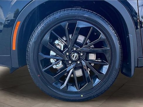 New 2026 Nissan Rogue Platinum AWD/4WD image 13