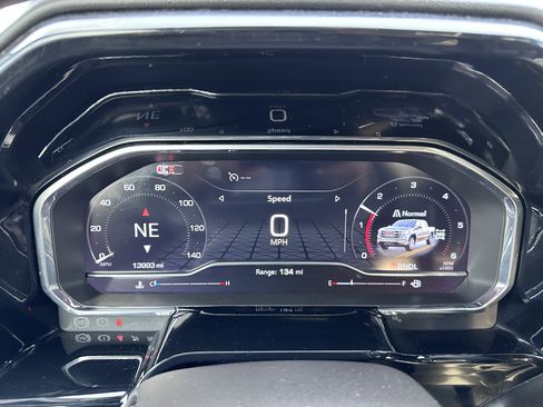 Used 2024 GMC Sierra 1500 Elevation image 15