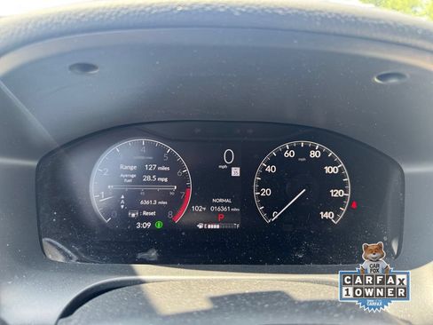 Certified 2025 Honda HR-V LX image 16