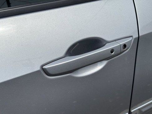 Used 2016 Honda Civic EX-L image 9