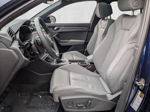 Certified 2025 Audi Q3 2.0T Premium w/ Convenience Package image 16