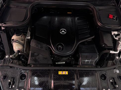 Used 2023 Mercedes-Benz GLE 450 4MATIC image 32