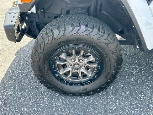 Used 2023 Jeep Wrangler Unlimited Rubicon 392 AWD/4WD image 31