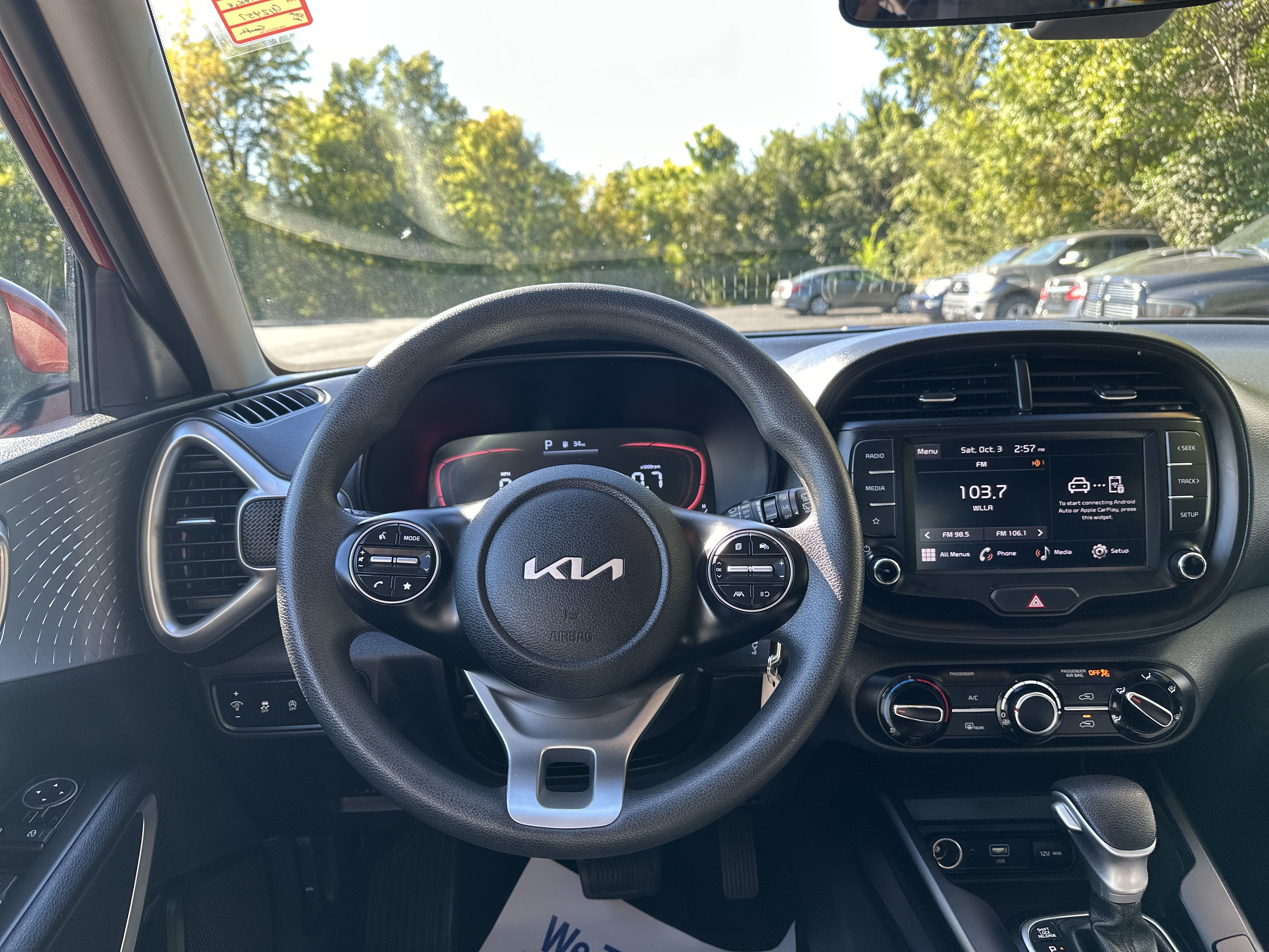 Certified 2024 Kia Soul LX w/ Option Group 015 FWD image 22