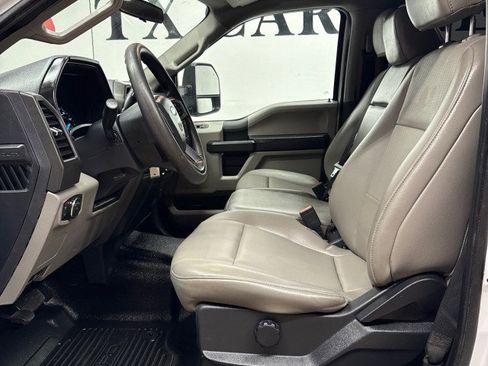 Used 2022 Ford F250 XL w/ Power Equipment Group image 30