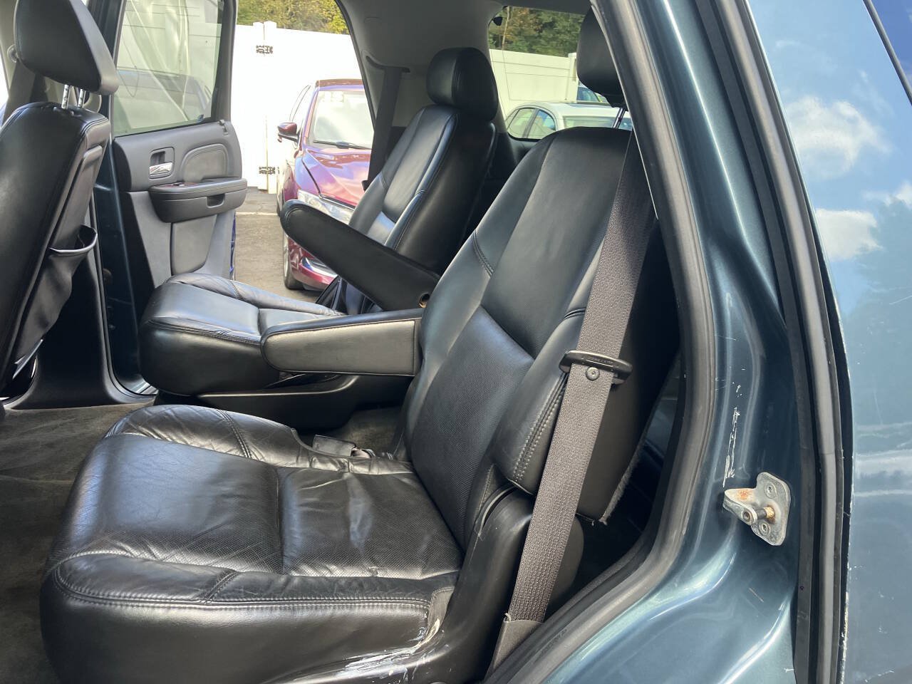 Used 2008 Cadillac Escalade AWD image 27
