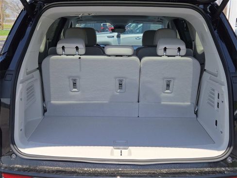 New 2025 Buick Enclave Avenir w/ Super Cruise Package image 15