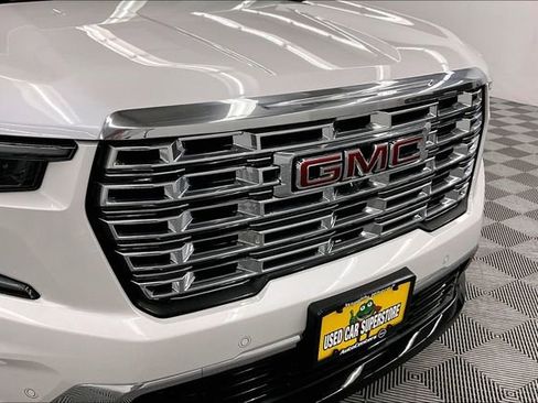 Used 2025 GMC Acadia Denali w/ Super Cruise Package image 33