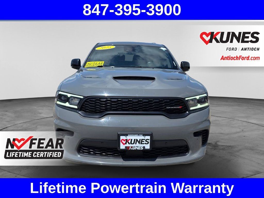Used 2025 Dodge Durango R/T AWD/4WD image 2