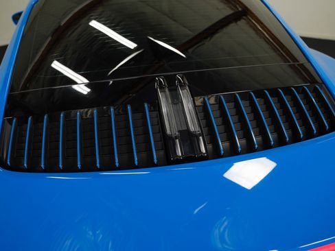 Used 2023 Porsche 911 Carrera w/ Sport Chrono Package image 20