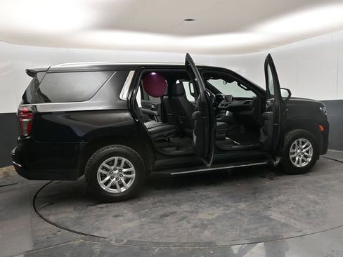 Used 2024 Chevrolet Tahoe LT image 31