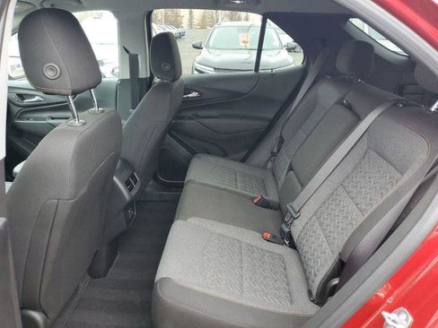 Used 2024 Chevrolet Equinox LT image 28