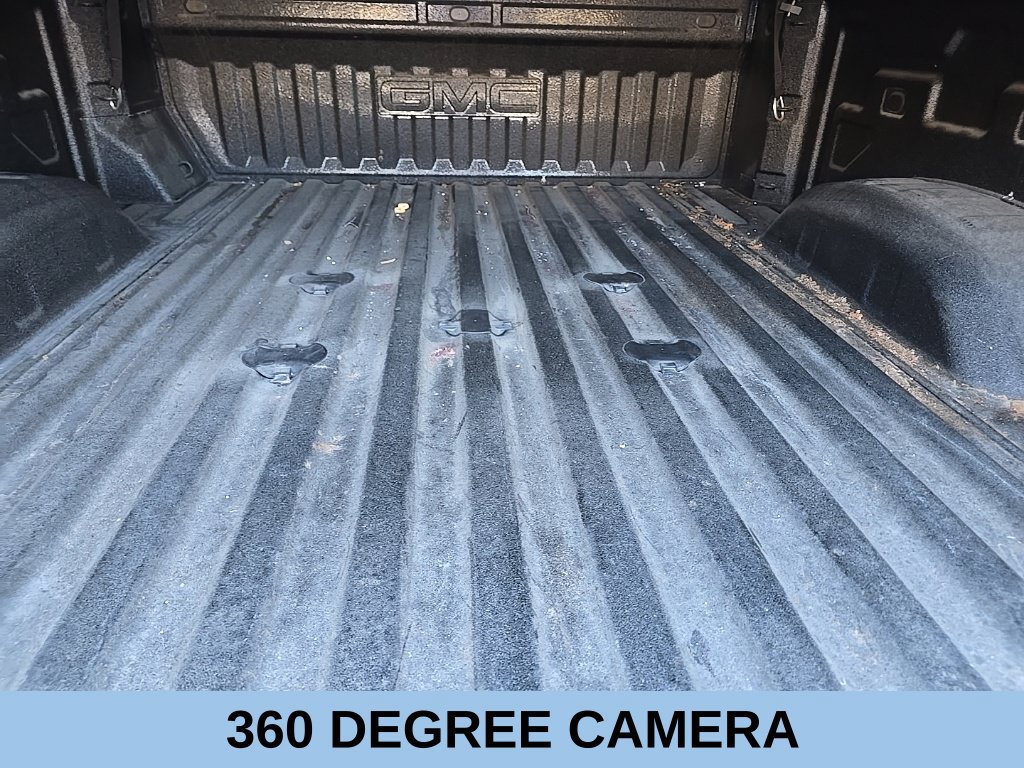 Used 2025 GMC Sierra 2500 AT4 w/ Technology Package AWD/4WD image 6