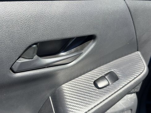 Used 2024 Nissan Sentra SV FWD image 24