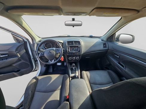 Used 2018 Mitsubishi Outlander Sport LE AWD/4WD image 22