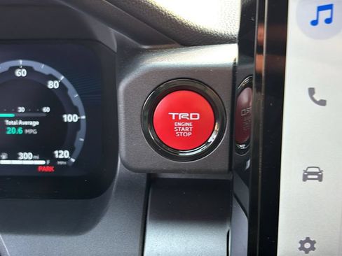 Used 2025 Toyota 4Runner TRD Off-Road Premium w/ Tow Technology Package AWD/4WD image 14
