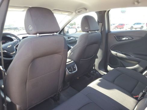Used 2023 Chevrolet Malibu LT image 10