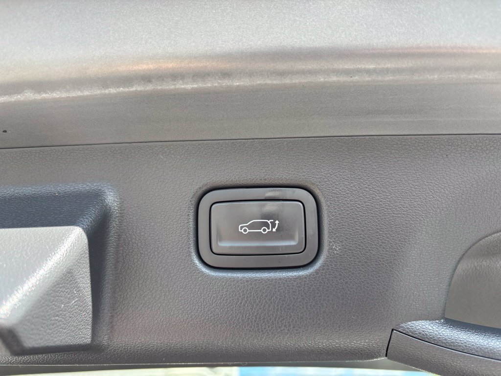 Used 2024 Hyundai Kona Limited AWD/4WD image 14