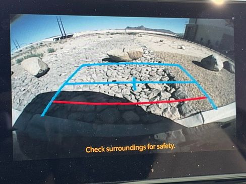 Used 2025 Toyota Sienna XLE w/ XLE Plus Package image 32