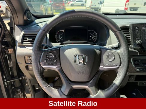 Used 2024 Honda Passport EX-L image 15