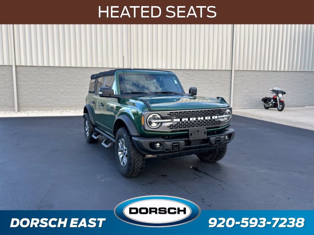 Certified 2022 Ford Bronco Badlands AWD/4WD image 3