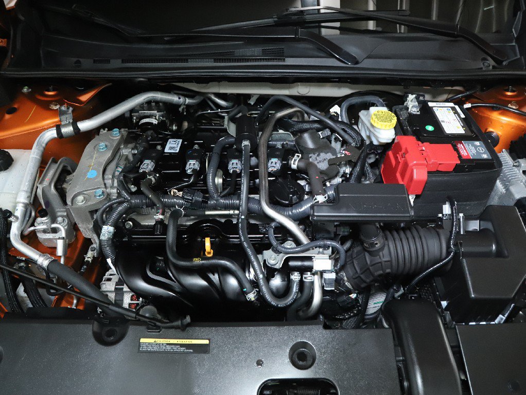 Used 2023 Nissan Sentra SR w/ Electronics Package FWD image 35