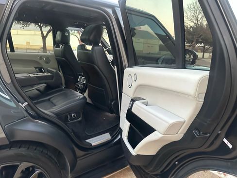 Used 2017 Land Rover Range Rover Supercharged image 28