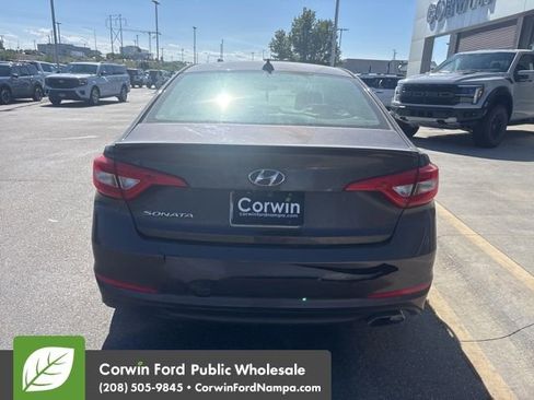 Used 2016 Hyundai Sonata SE FWD image 6