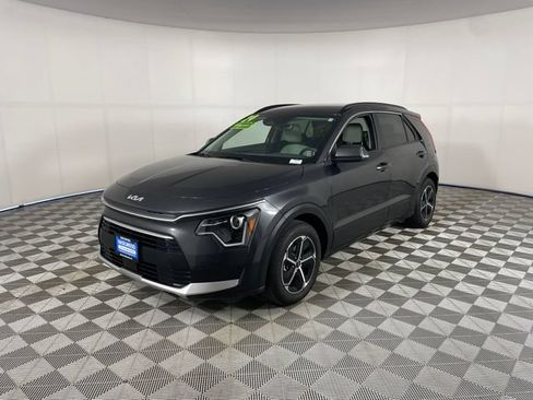 Used 2024 Kia Niro EX FWD image 1