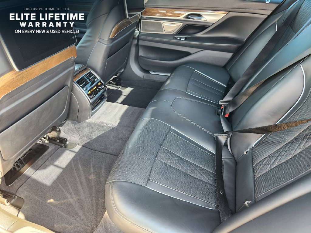 Used 2016 BMW 740i RWD image 30
