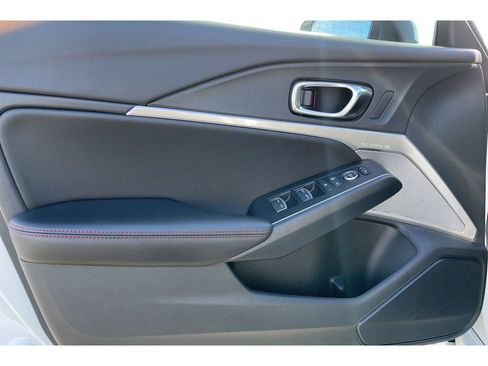 Certified 2024 Acura Integra Type S image 10