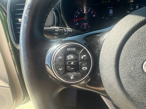 Used 2020 Kia Soul EX FWD image 22
