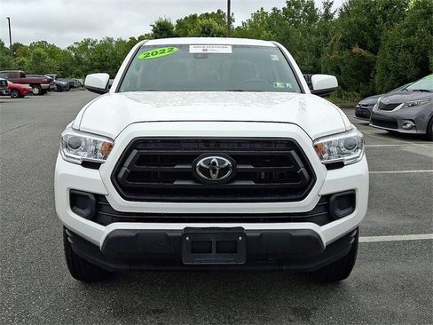 Certified 2022 Toyota Tacoma SR image 2