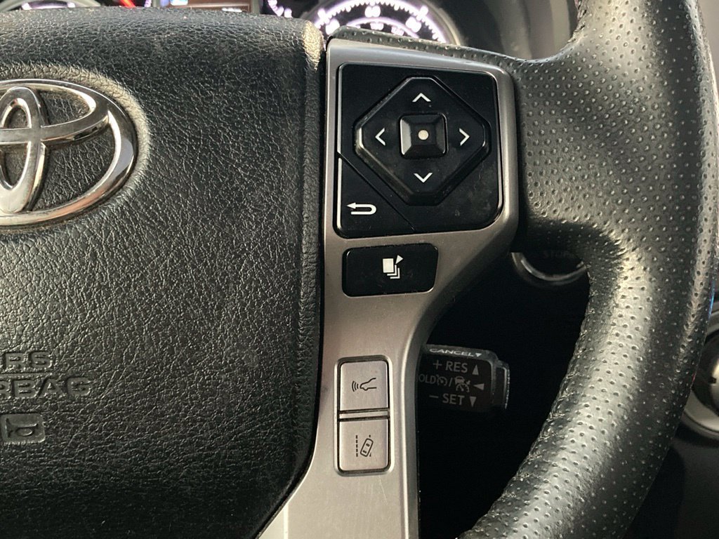 Used 2022 Toyota 4Runner Limited RWD image 17