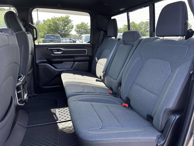 Used 2021 RAM 1500 Big Horn AWD/4WD image 17