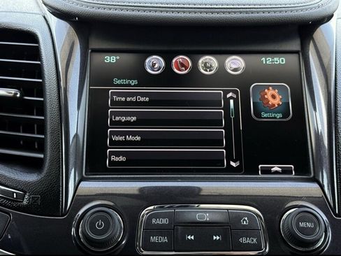 Used 2017 Chevrolet Impala LT FWD image 35