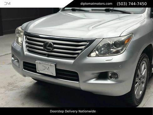 Used 2009 Lexus LX 570 4WD image 12