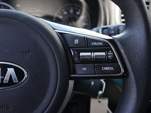 Used 2022 Kia Sportage LX AWD/4WD image 38